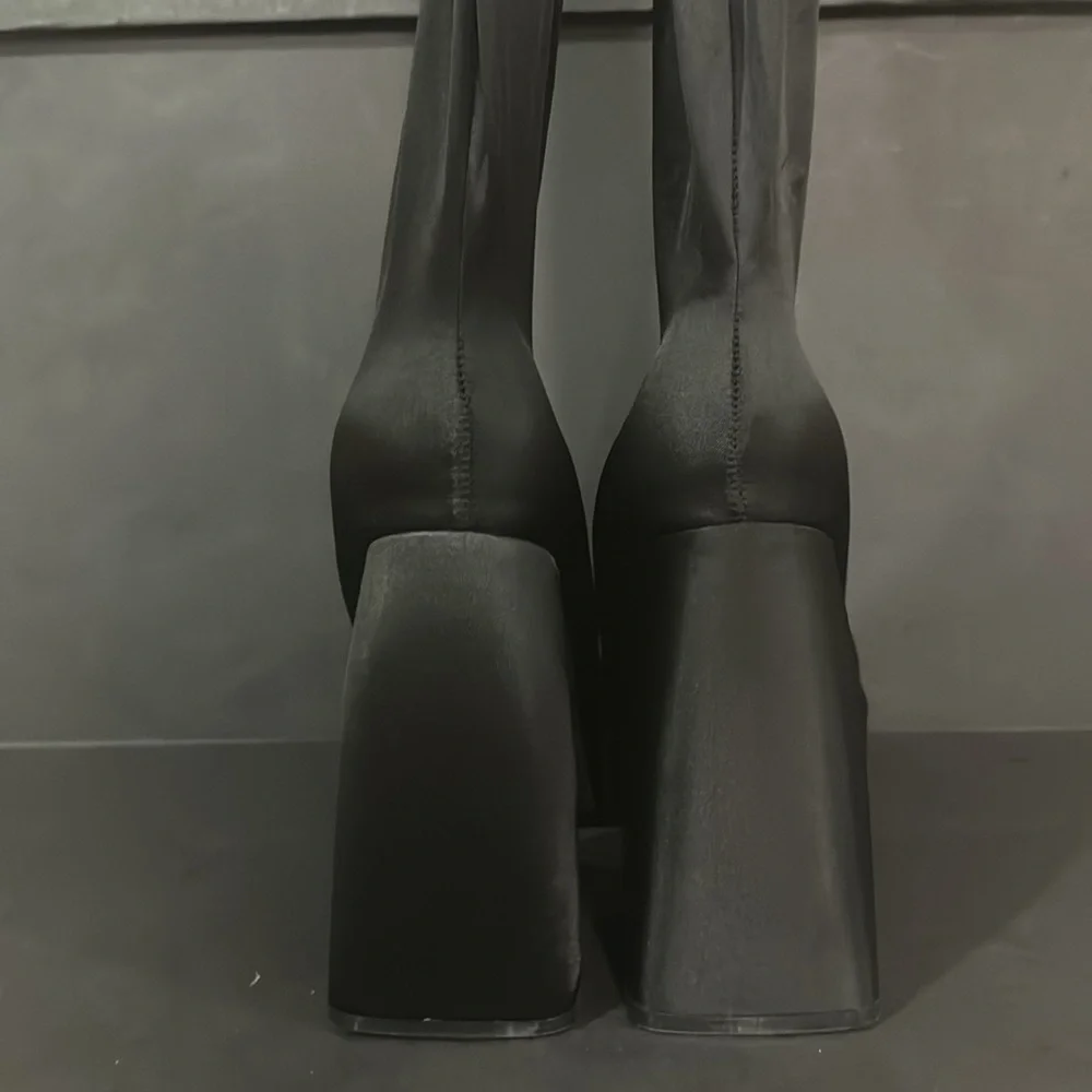 Mata Rules Breaker Stretch Platform Boot Leggings